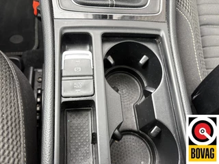 Volkswagen Golf 2014 - 1.2 TSI Highline 5drs APK tot 04-2027 obrazek 16