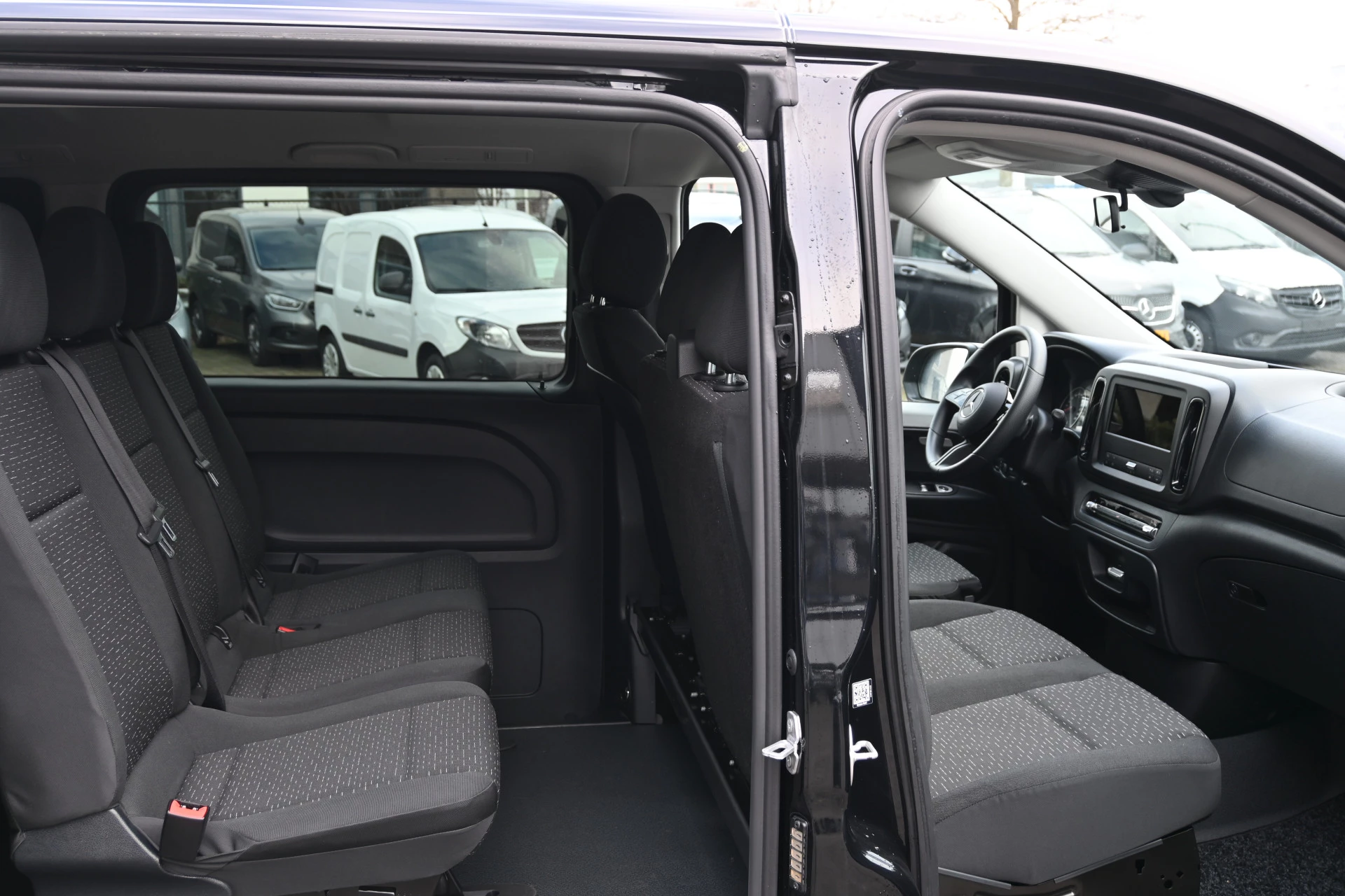 Mercedes-Benz Vito 2024 - 116 CDI DC L3 Pro immagine 9