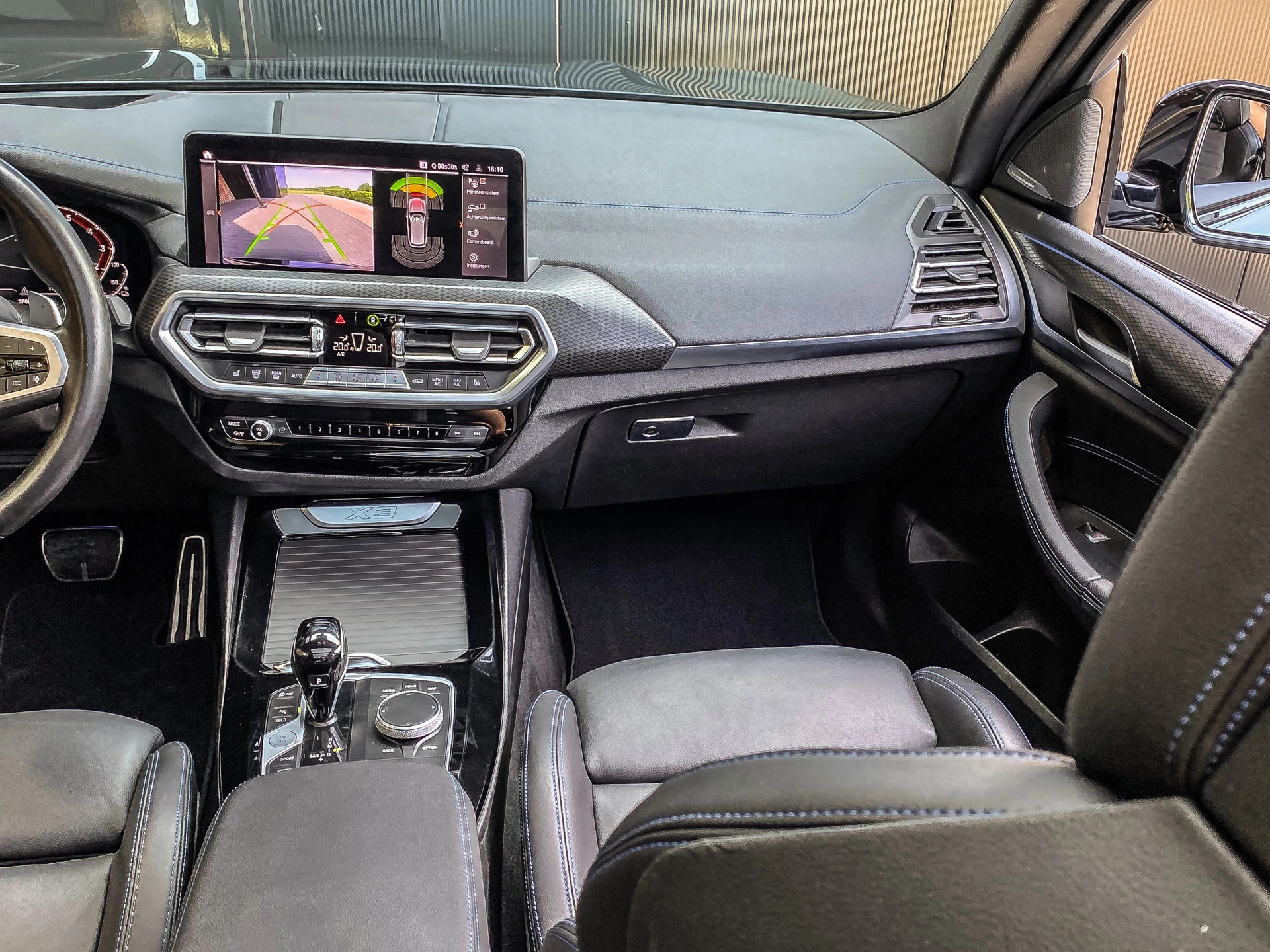 BMW X3 2023 - xDrive30e 292PK High Executive M-Sport obrázek 9