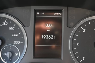 Mercedes-Benz Vito 2022 - 114 CDI L2 obrazek 13
