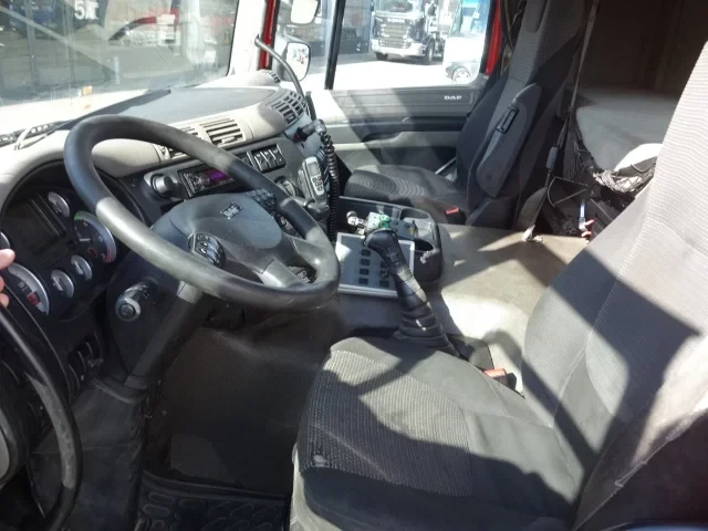 DAF CF 510 2013 - 6X4 ,STEEL SPRINGS,MANUAL GEERBOX,AIRCO euro5 afbeelding 10