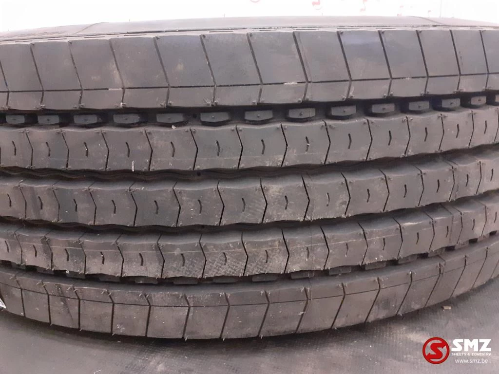Diversen - Band 315/80R22.5 Michelin X Multiway 3D Bild 1