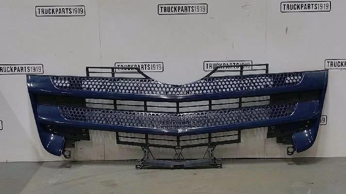 Mercedes-Benz - Body & Chassis Parts Radiateur grill MB afbeelding 1