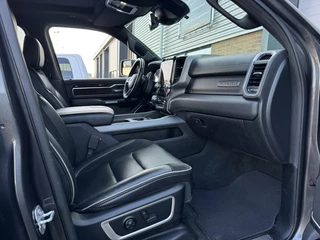 Dodge Ram 1500 2021 - LARAMIE NIGHT WIDEBODY 5.7L V8, LUCHTV, HUD, PANO, H&K, 360, ACC, ORIG NED obrazek 8