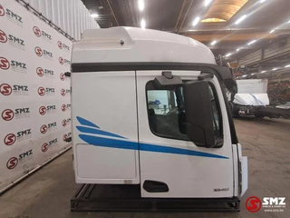 Mercedes-Benz Actros 2015 - Occ Cabine Mercedes MP4 $$$ DISCOUNT $$$ imagem 4