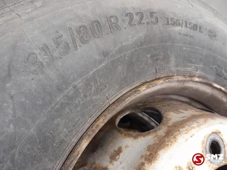 Diversen N/A 2007 - Occ vrachtwagenband Apollo 315/80R22.5 156/150L image 4