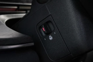 Mercedes-Benz V-Class 2024 - 300d - Avantgarde - DC - 4-matic - 360 Cam - Multibeam - Elektrische schuifdeuren - Digitale spiegel - Volle auto - Rijklaar obrazek 23