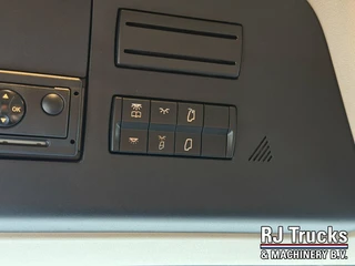 Mercedes-Benz Actros 2016 - 1845 - Retarder | Full Spoilers | 2x Tank | NL Truck image 47