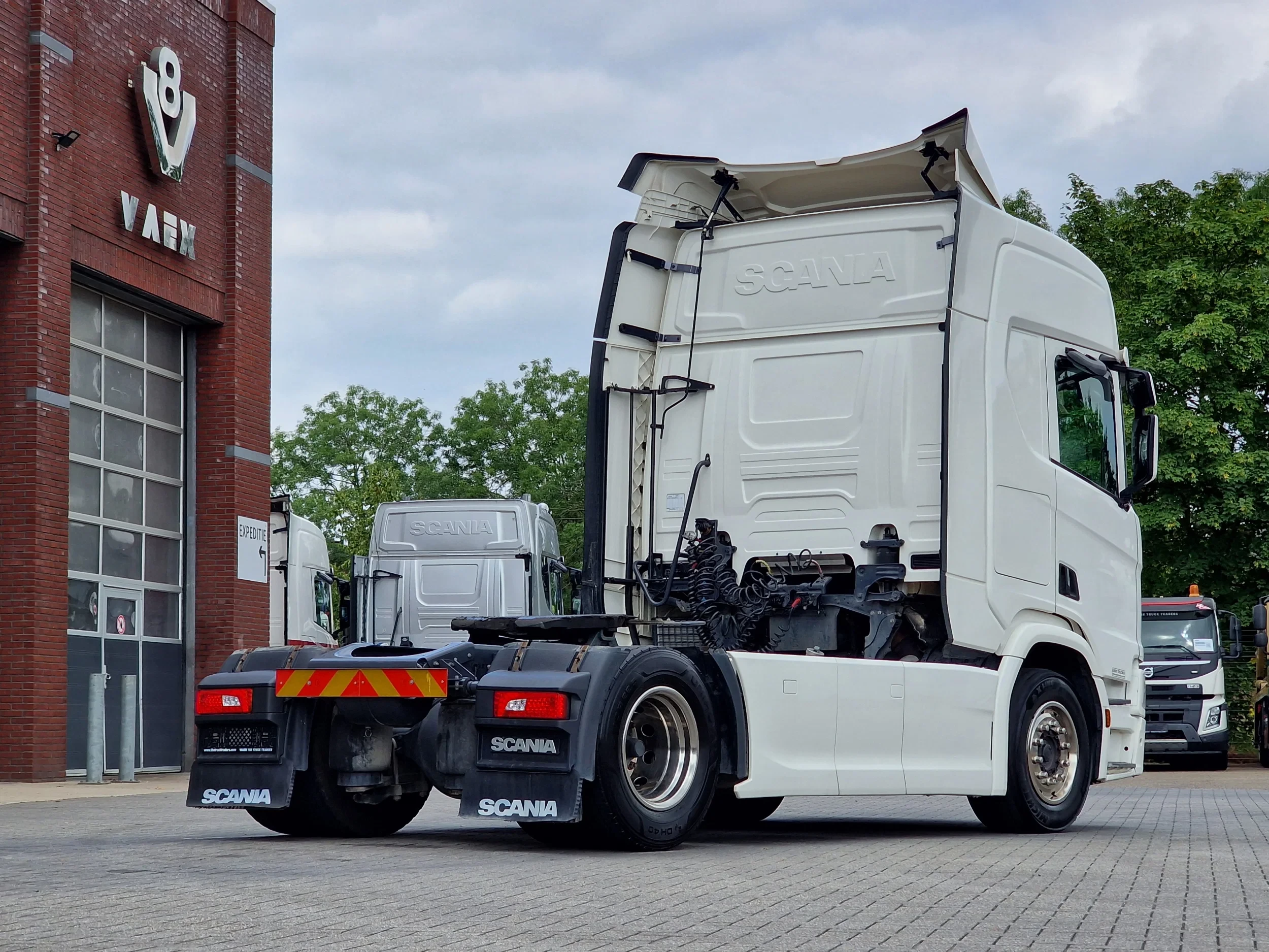 Scania R 2019 - R520 V8 NGS retarder - steel / air - navi - fridge afbeelding 8