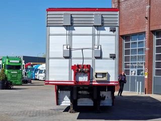 Zorzi 38S13619 2011 - Irma 2 deck livestock - Water & Ventilation - Lifting roof - Lifting floor - bild 38