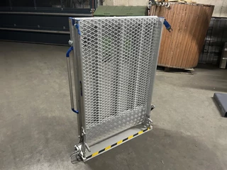 FEAL Rolstoeloprijplaat - Laadklep oprijplaat dubbel opvouwbaar - bgr 37-3 bild 11
