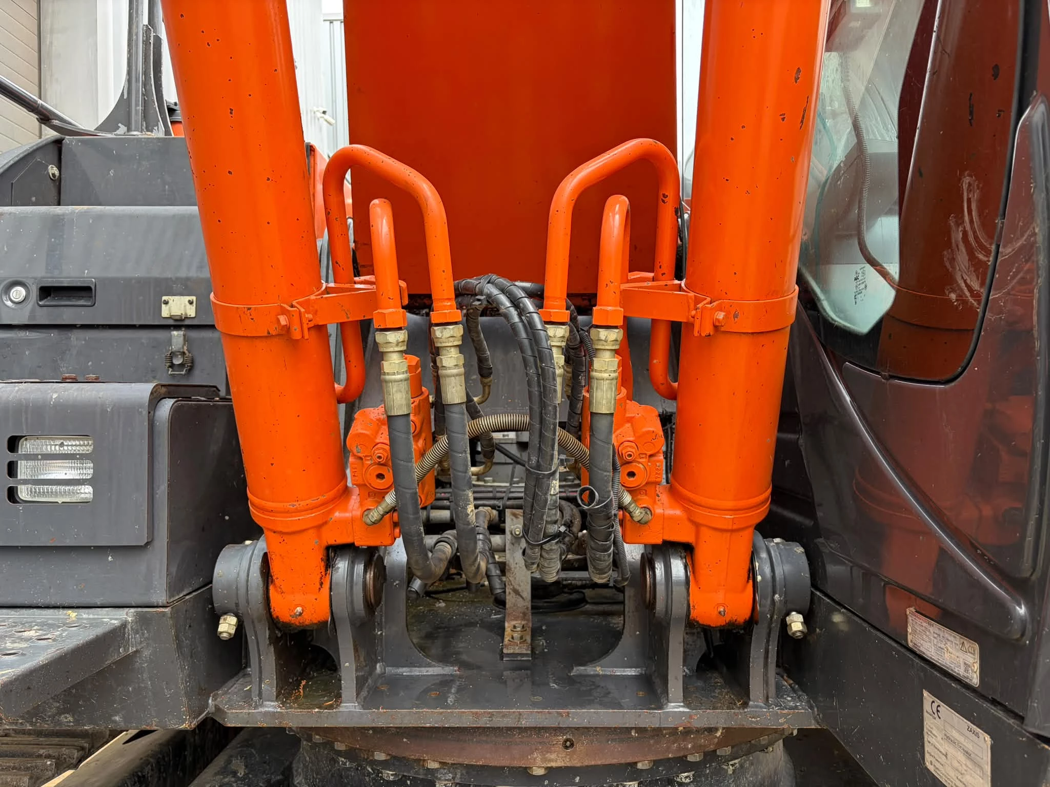 Hitachi ZX210LC-6 New Bucket 2018 imagen 10