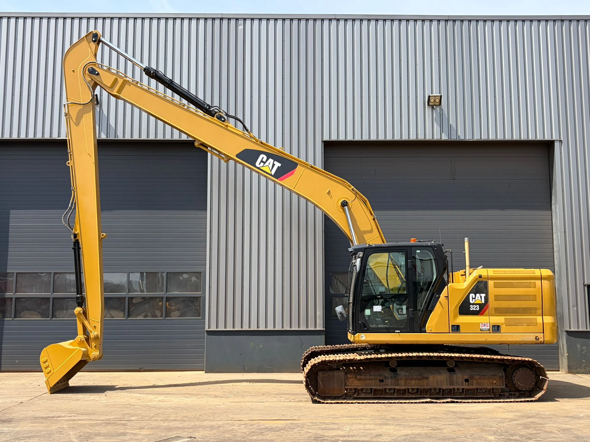 Caterpillar 323 07A 2018 obrázek 1
