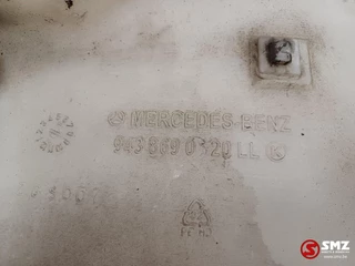 Mercedes-Benz N/A 2008 - Occ ruitenwissersproeierreservoir Mercedes изображение 4