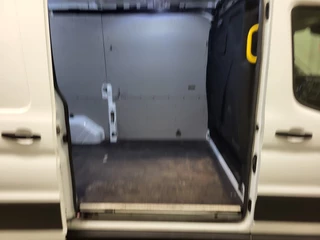 Ford Transit 2019 - 2.0TDCI L2/H2 Imperiaal Trekhaak Euro 6! image 7