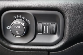 Dodge Ram 1500 2024 - 5.7i V8 Laramie Night Ed. 360 Camera / Luchtv. / Adaptive Cruise / immagine 39