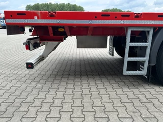 KAESSBOHRER N/A 2026 - new and unused Heavy-Duty flatbed / 690cm extendable / steering axle / lift axle / twistlocks / timberstakes / NL-trailer / APK: 04-2027 bild 27