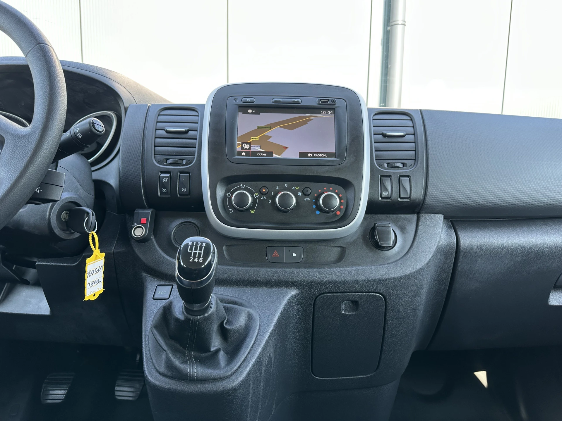Renault Trafic 2020 - 1.6 dCi / L2H1 / 1e EIG. / DUBBELE CABINE / 2x SCHUIFDEUR / TREKHAAK / AIRCO / CRUISE / DUBBELE CABINE afbeelding 12