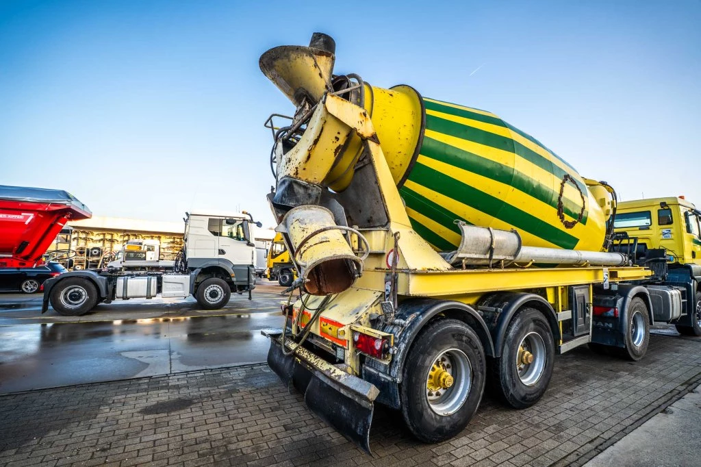 STETTER 2011 - BETON MIXER/MALAXEUR/MISCHER - 10 M3 image 7