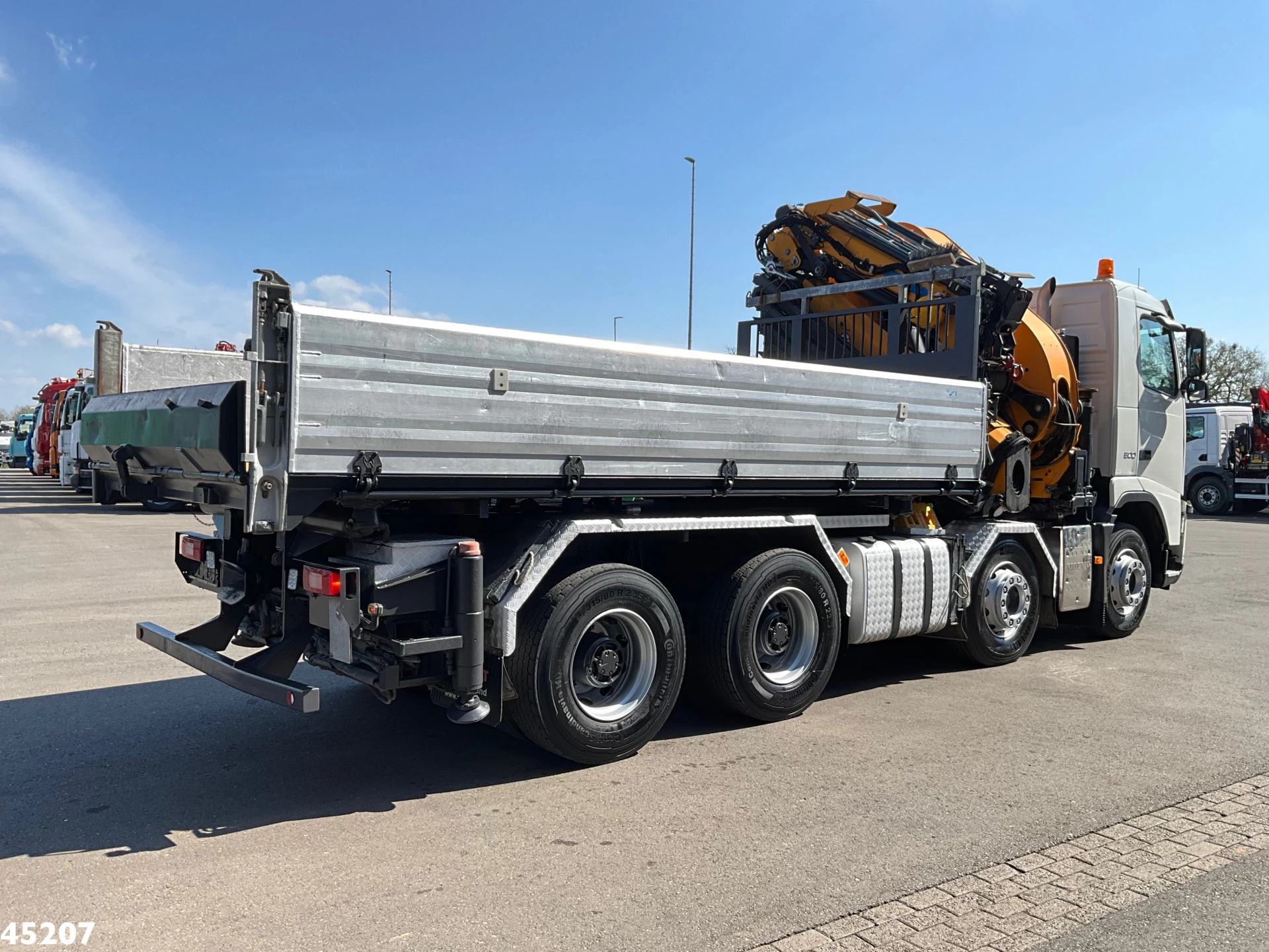 Volvo FH 2010 - 500 8x4 Effer 65 Tonmeter laadkraan + Fly-Jib Bild 10