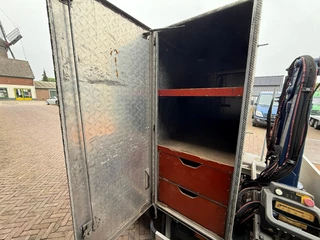 Iveco Daily 2017 - 40C18 3.0 Hi Matic Openlaadbak 3.7m Amco Veba Kraan AC Euro 6 image 16