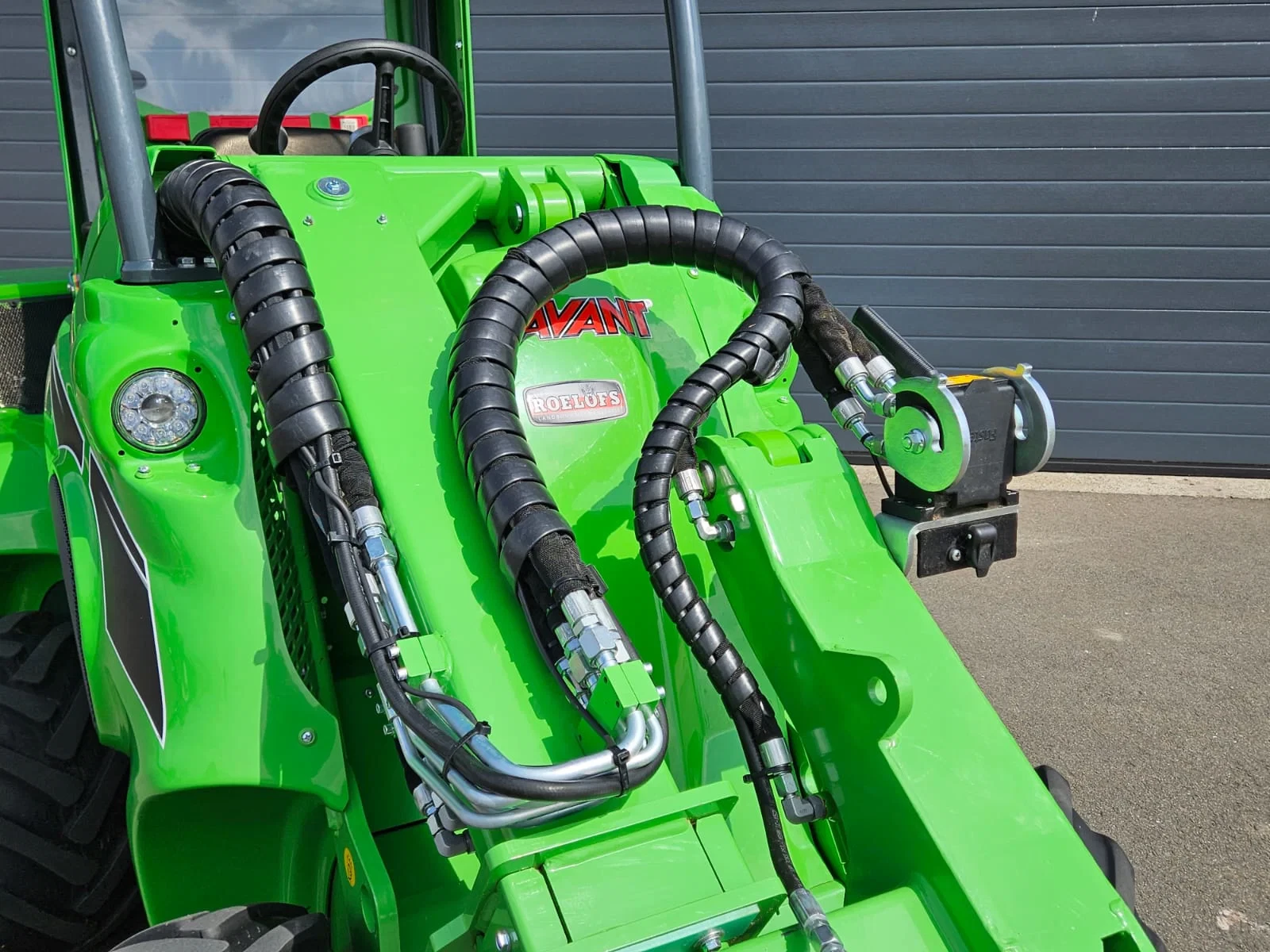 Avant 2024 - 528 TDL+ mini-shovel afbeelding 10
