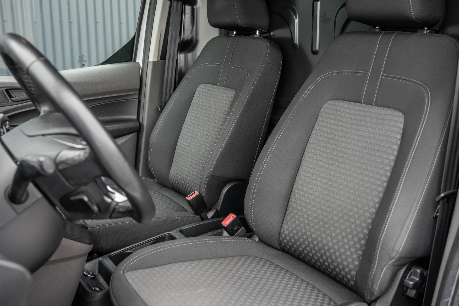 Ford Transit Connect 2019 - **1.5 EcoBlue | Cruise | Airco | Trekhaak** obrázek 12