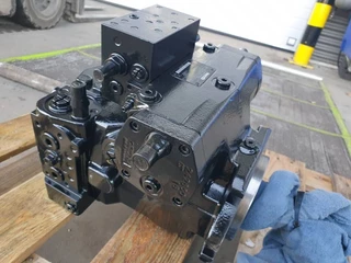 Rexroth N/A 2020 - Fuchs MHL360E Variable displ. pump 5364800202 obrazek 1