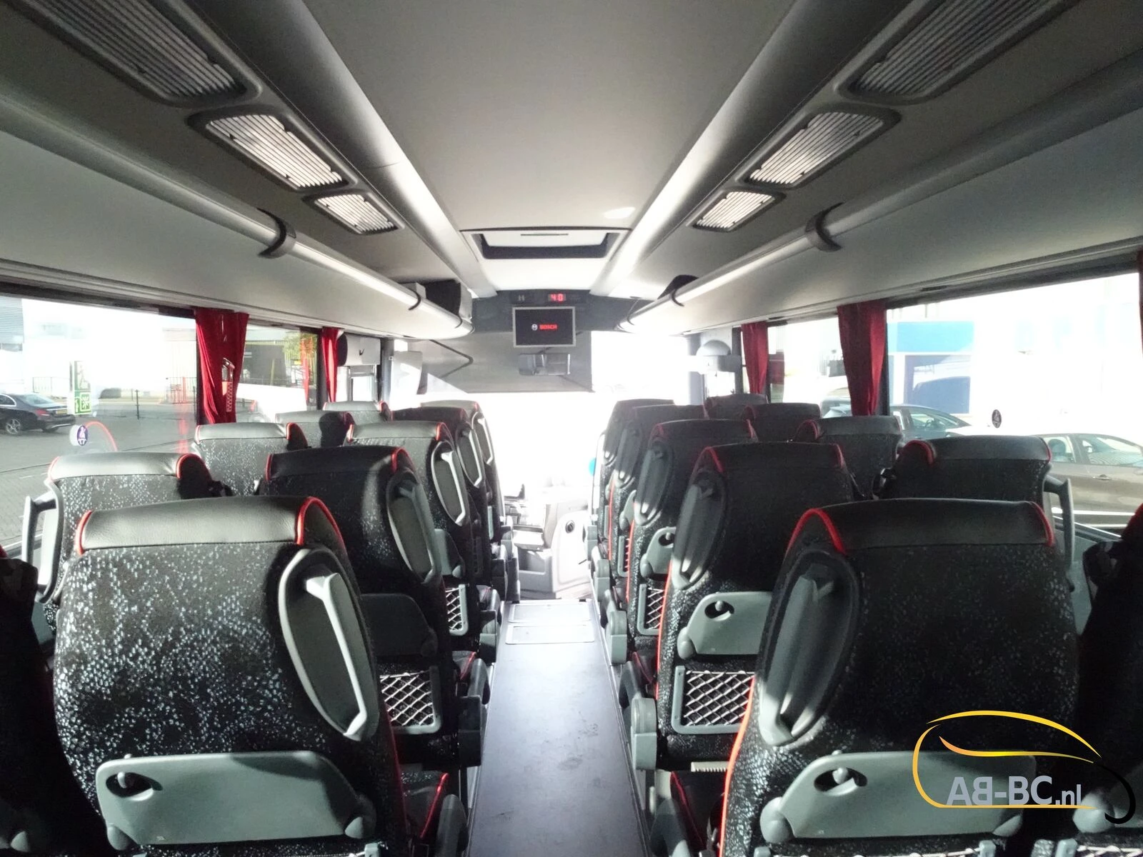 Iveco NEW 12.1 MTR Evadys, 53 Seats/WC 2 units on stock 2026 image 65