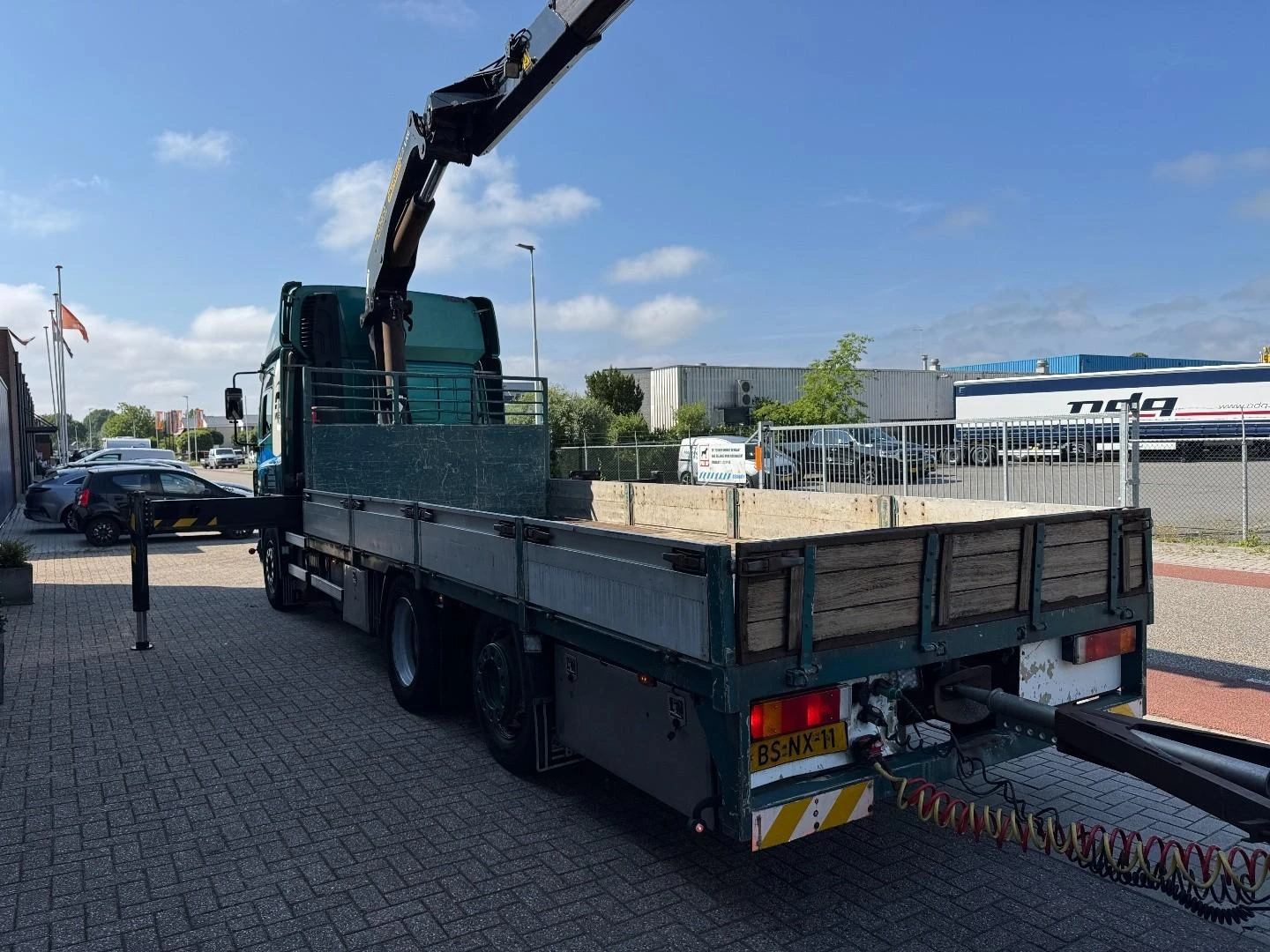 DAF 85 2006 - CF85-380 Palfinger PK 23002 D imagem 5