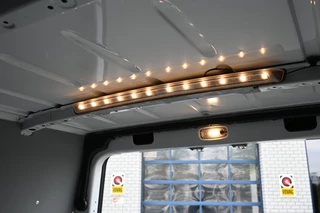 Mercedes-Benz eSprinter 2024 - 314 L2H2 RWD Pro 81kWh zdjecie 12