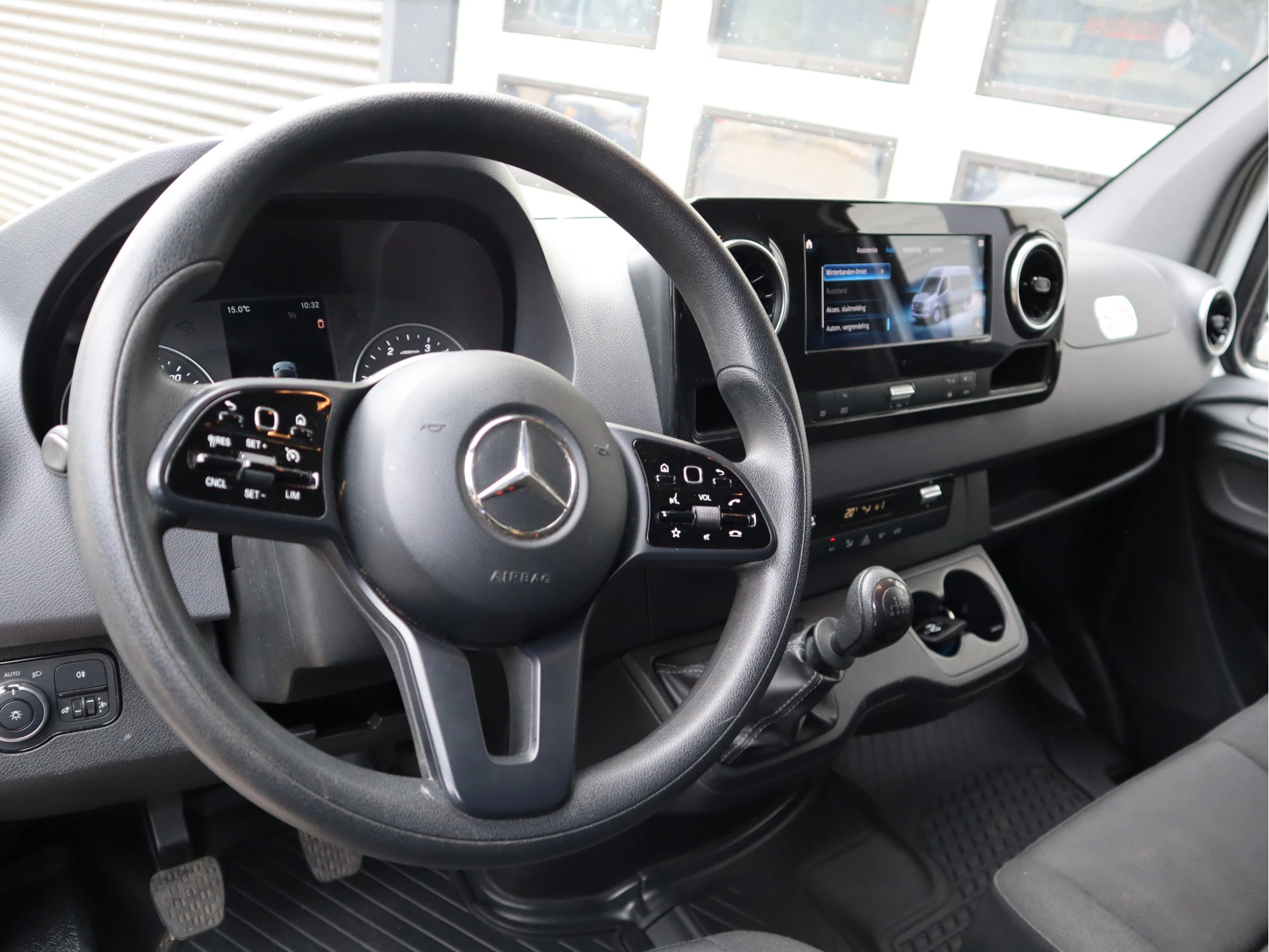 Mercedes-Benz Sprinter 2019 - 316 CDI L3H2 Maxi Euro 6 - MBUX - Cruise image 12