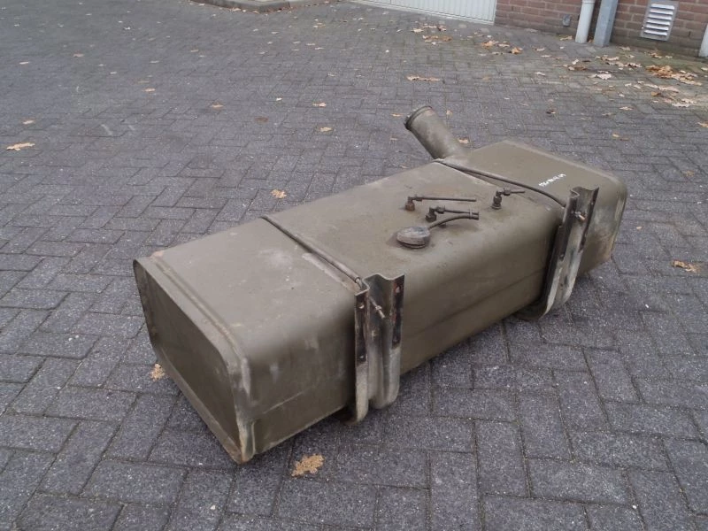 DAF - BRANDSTOFTANK 200 LITER obrázek 2