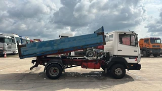 Mercedes-Benz SK 809 1989 - N/A image 3