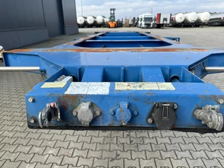 Burg N/A 2003 - 20FT/3-axles / empty weight: 3.290kg / SAF DISC / ADR (EXII, EXII, FL, OX, AT) / LIFTAXLE / NL-Chassis bild 7