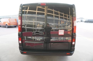 Renault Trafic 2024 - 2.0 Bleu dCi EDC 170PK L2H1 Red Edition DubbelCabine Automaat obrazek 5