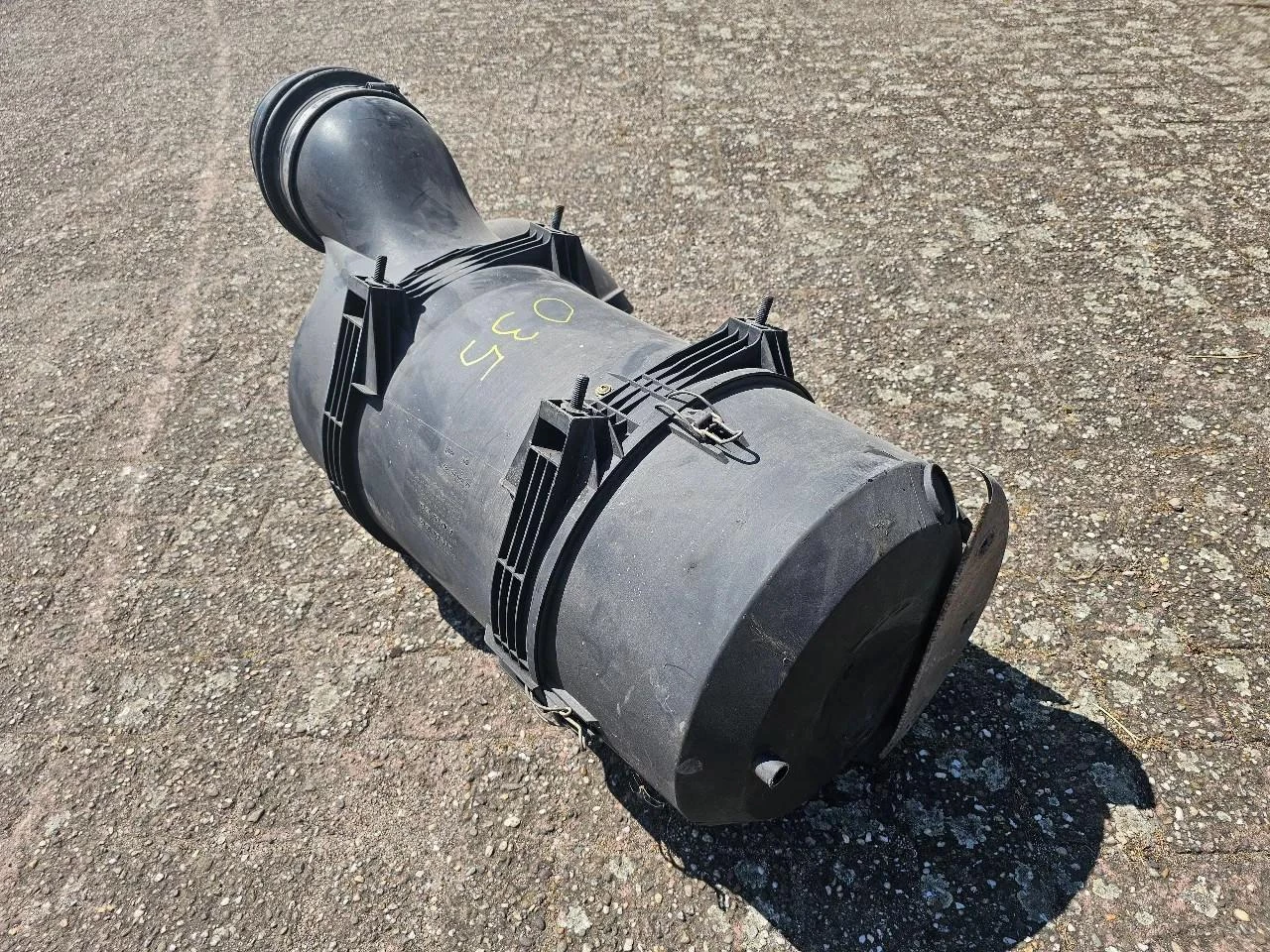 Mercedes-Benz Air Filter Housing zdjęcie 1