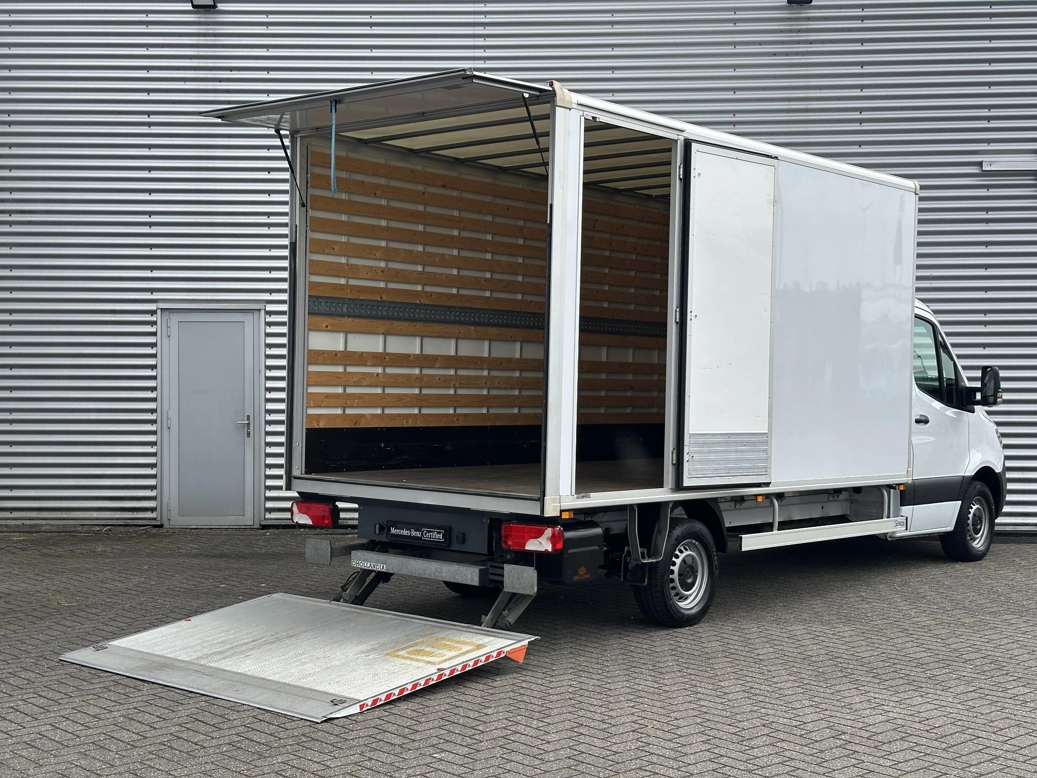 Mercedes-Benz Sprinter 2024 - 317 CDI Bakwagen Laadklep Automaat Airco Apple afbeelding 23