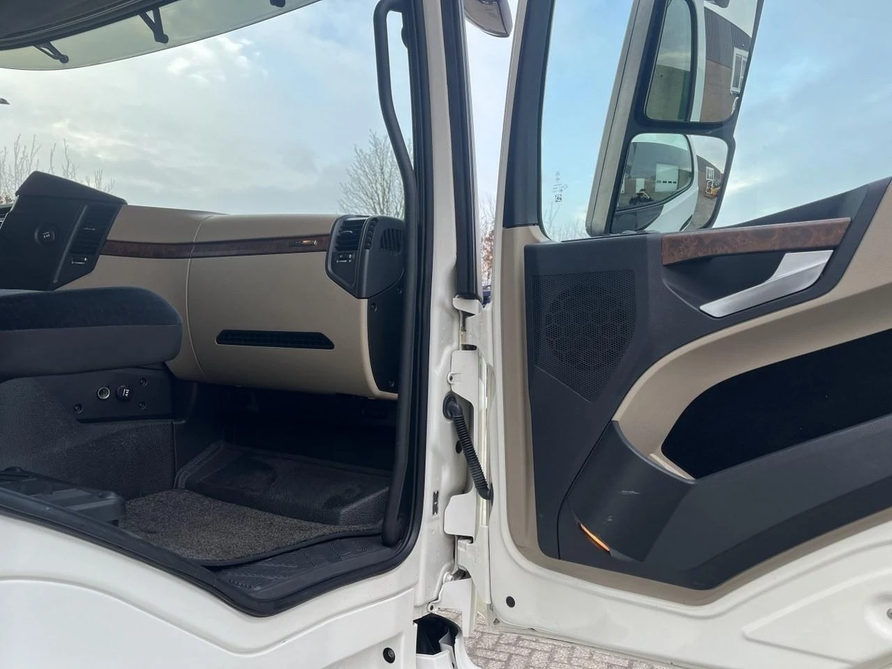 Mercedes-Benz Actros 2014 - 1939 Bild 13