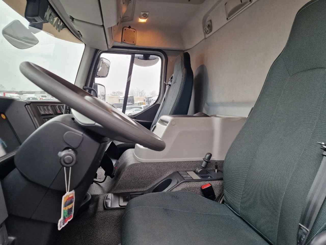 Volvo FE 2020 - Electric - 6x2*4 - BDF - Ful air - 100% Electric - Low KM Bild 10