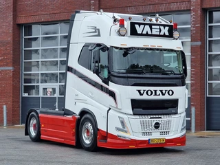 Volvo FH 2026 - 500 Aero Globetrotter XL 4x2 - New - Full spec - Show Truck - BUFFL interior - Retarder - I parkcool - Full air te koop