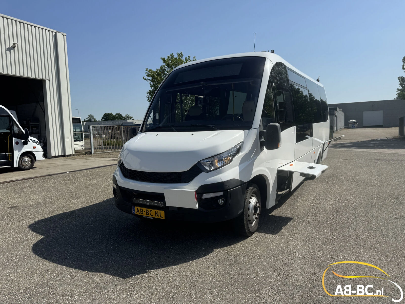 Iveco Rosero First 24 Seats EURO 6 2015 afbeelding 10