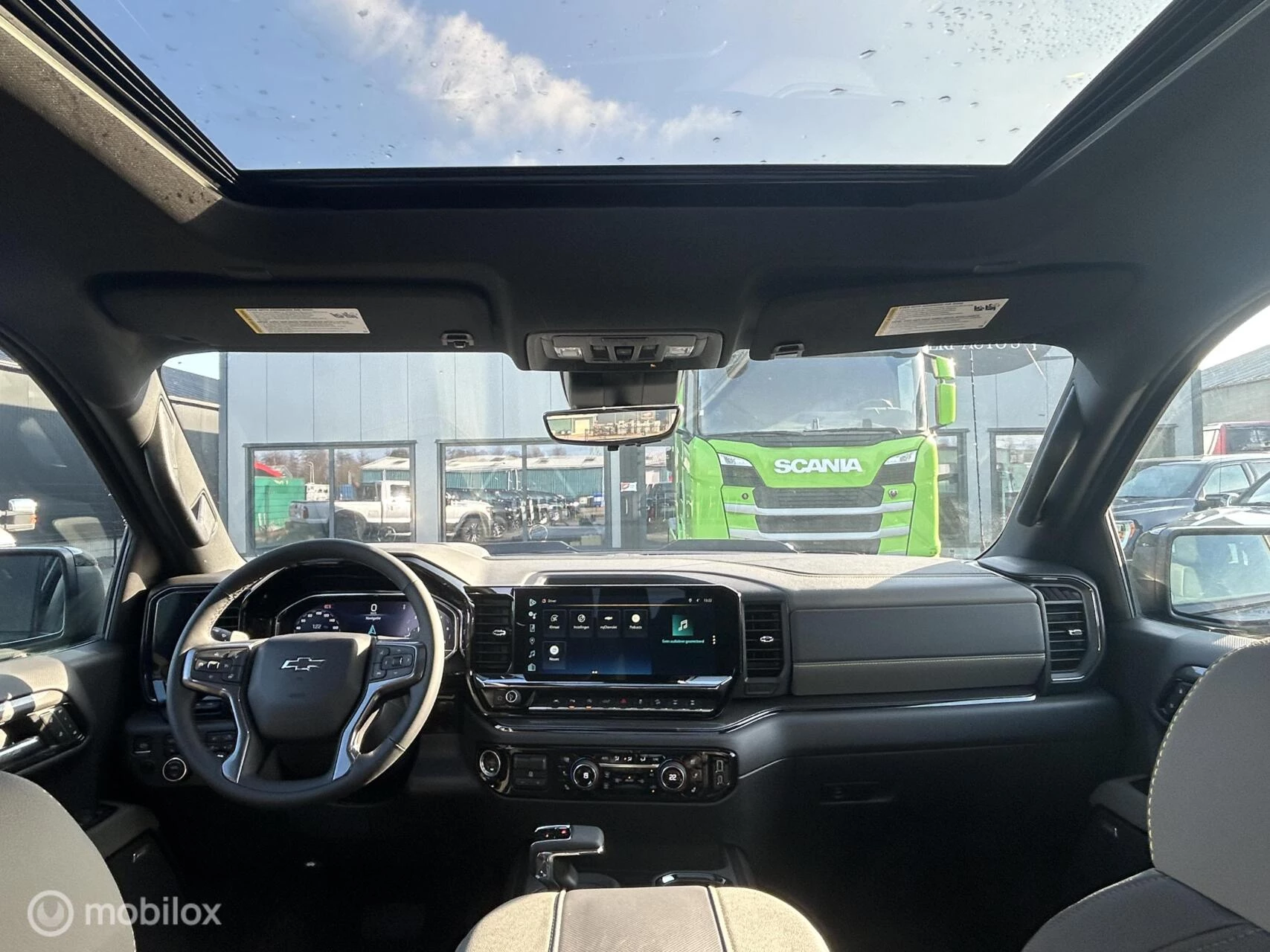 Chevrolet Silverado 2024 - USA ZR2 6.2 V8 image 30