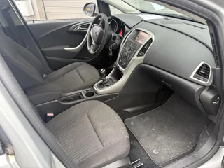 Opel Astra 2011 - Sports Tourer 1.4 Turbo Edition APK tot 06-2027 image 9