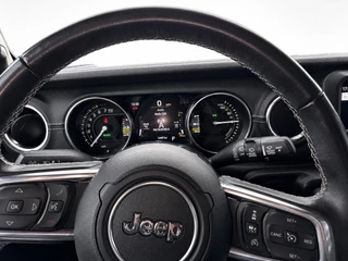 Jeep Wrangler 2022 - Unlimited 4xe plug-in 380 Sahara obrazek 24