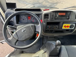 Nissan Cabstar 2015 - N/A image 15