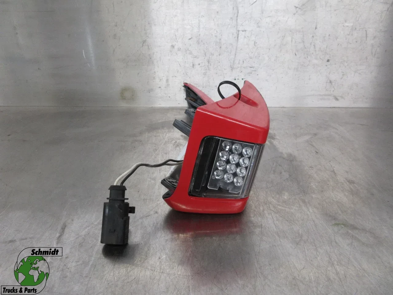 Volvo - 82462031 OPSTAP LAMPJE FM 370 EURO 6 LINKS image 1