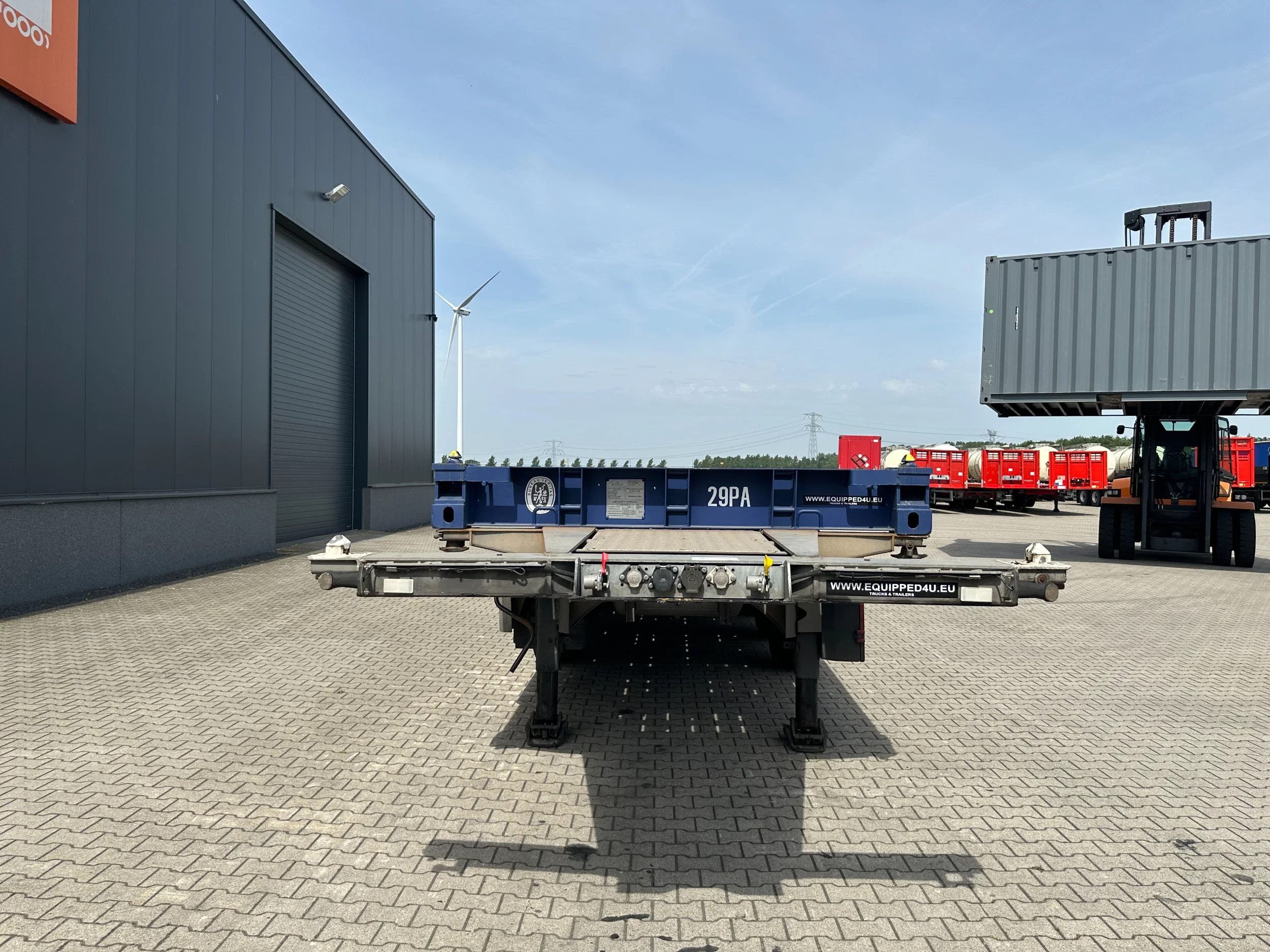 Van Hool 2015 - 20FT/30FT ADR CHASSIS + NEW 20FT FLATRACK hardwooden floor Bild 8