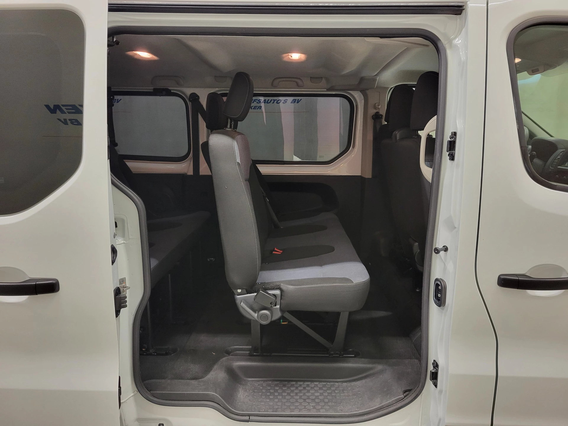 Opel Vivaro 2018 - Combi 1.6CDTI 9-personenbus MARGE! изображение 8