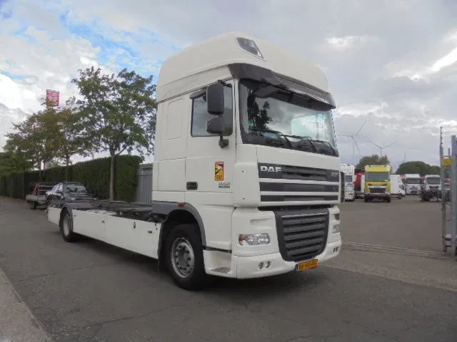DAF XF 105 2010 - 410 NL truck obrázek 3
